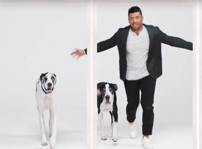 russell wilson and his dogs naomi and prince
