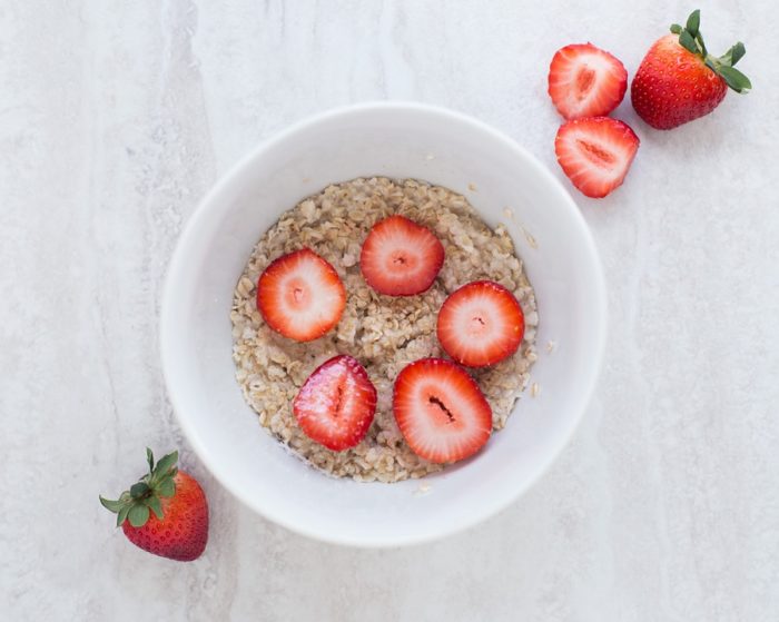 oatmeal with strawberry