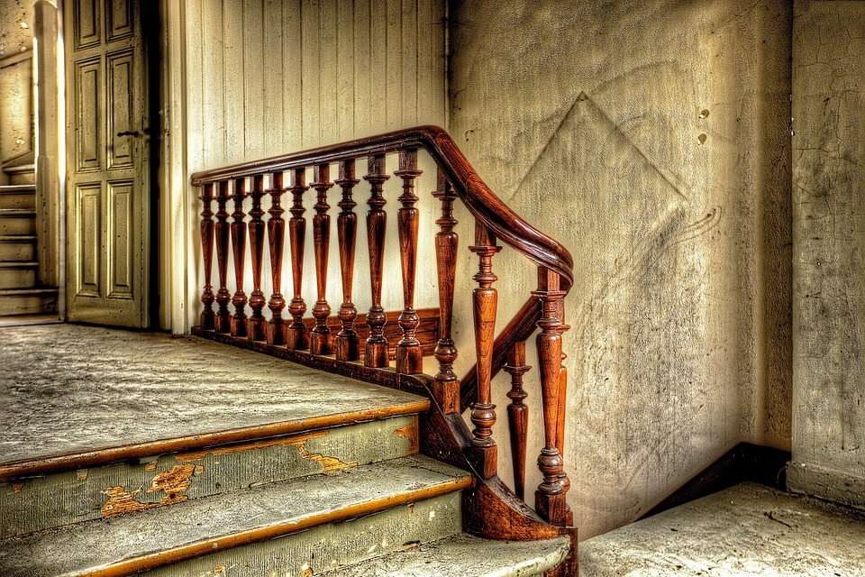 Escaleras de una casa vieja