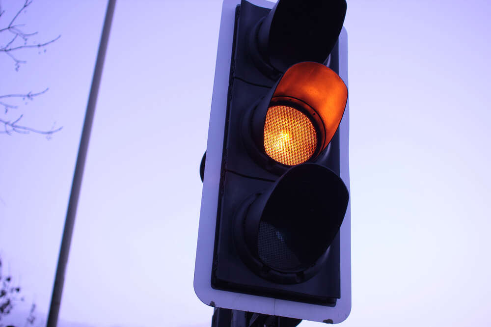 Why Traffic Light Colors Are Red, Yellow, and Green - Thrillist
